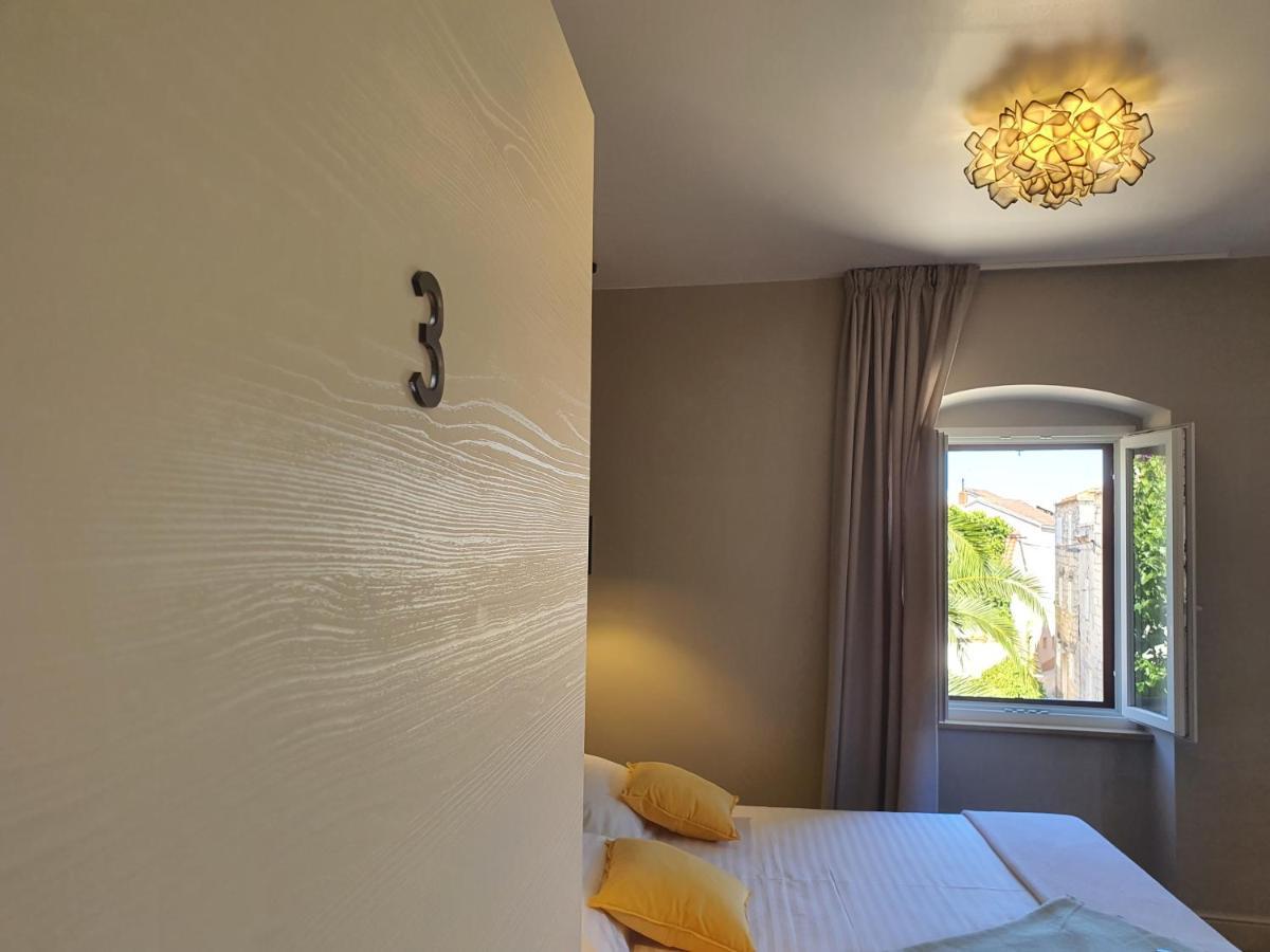 Dora Rooms And Studios Sutivan Exterior foto